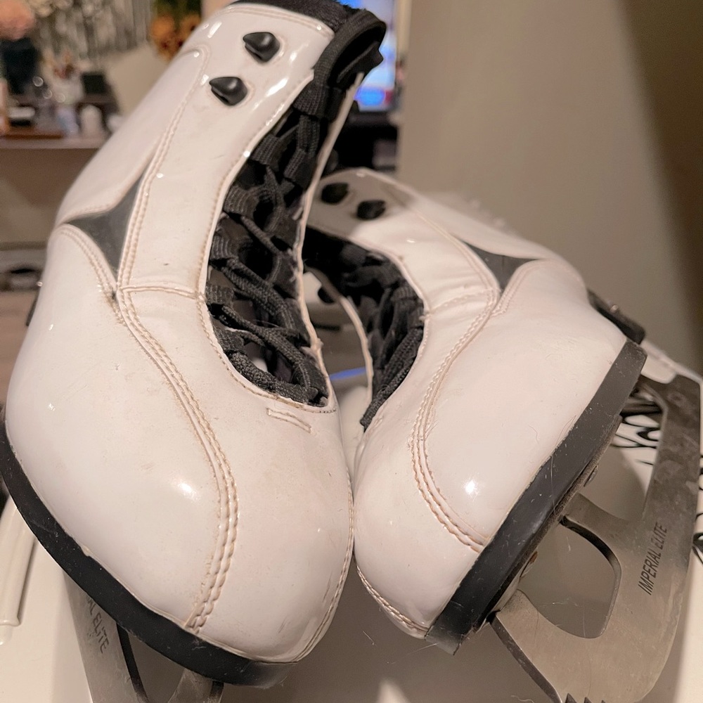 Lake placid ice skates women’s size 8.5